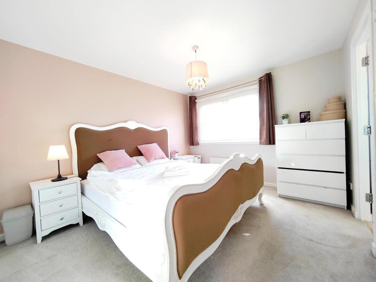 Modern And Spacious Double&king Bedrooms Both With Private Bathrooms Accommodatie bij particulieren Edinburgh